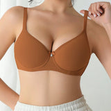 Elegantní push-up podprsenka s jemnou texturou