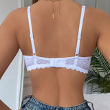 Elegantní push-up podprsenka z krajky s dvojitými ramínky