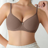 Elegantní push-up podprsenka s jemnou texturou