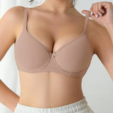Elegantní push-up podprsenka s jemnou texturou
