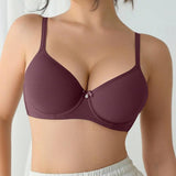 Elegantní push-up podprsenka s jemnou texturou